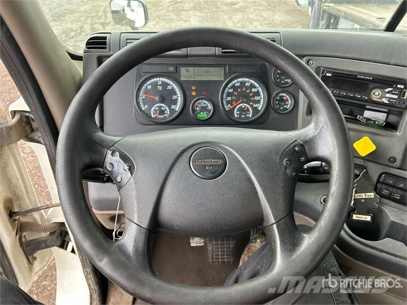 Freightliner Cascadia 125 Седельные тягачи