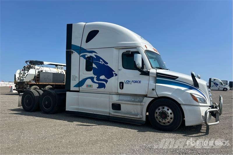 Freightliner Cascadia 126 Tractor Units