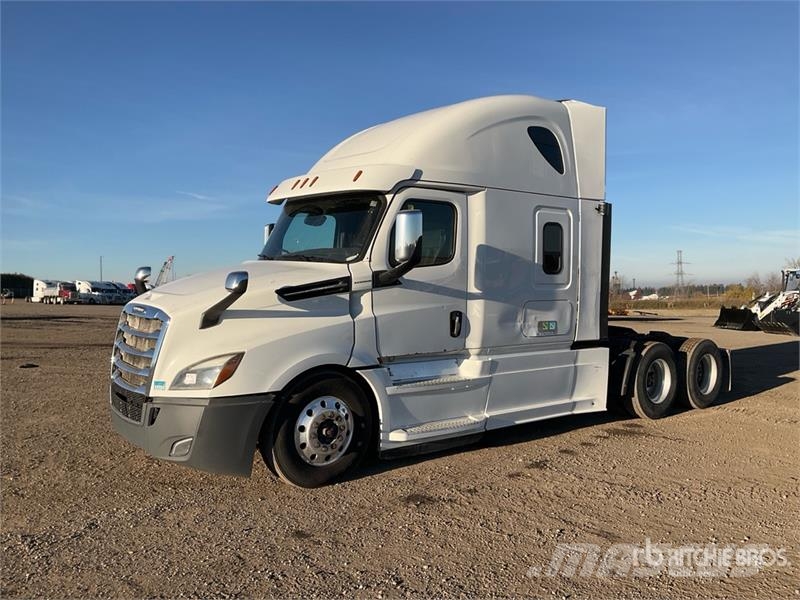 Freightliner Cascadia 126 6x4 T/A Sleeper Truck Tractor Motrici e Trattori Stradali