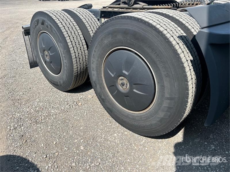 Freightliner Cascadia 126 Naudoti vilkikai