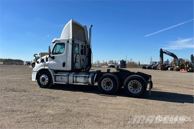 Freightliner Cascadia 113 Tegljači