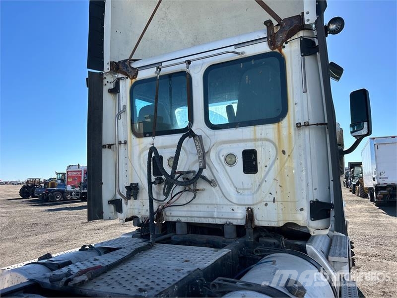 Freightliner Cascadia 125 Тягачі
