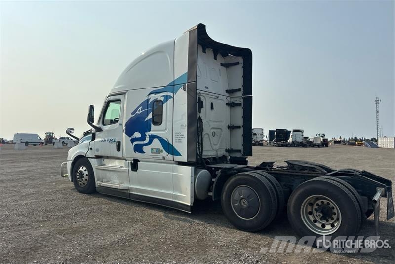 Freightliner Cascadia 126 Naudoti vilkikai