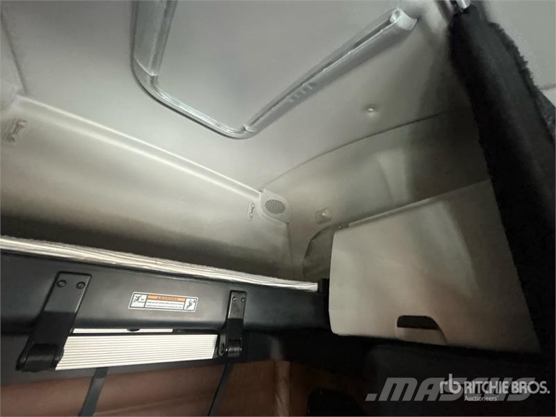 Freightliner Cascadia 126 Naudoti vilkikai