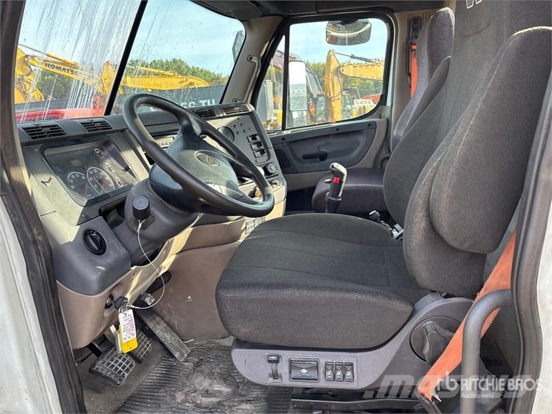 Freightliner Cascadia 125 Motrici e Trattori Stradali