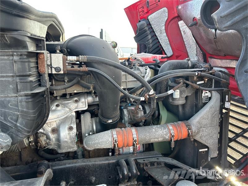 Freightliner Cascadia 125 Седельные тягачи