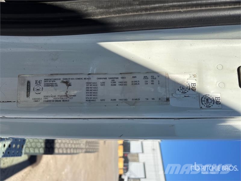 Freightliner Cascadia 125 وحدات الجر