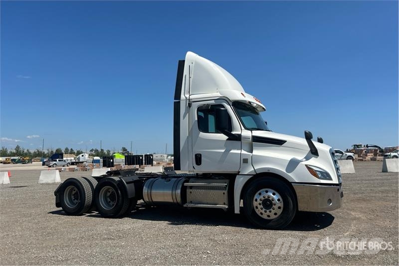 Freightliner Cascadia 126 Prime Movers