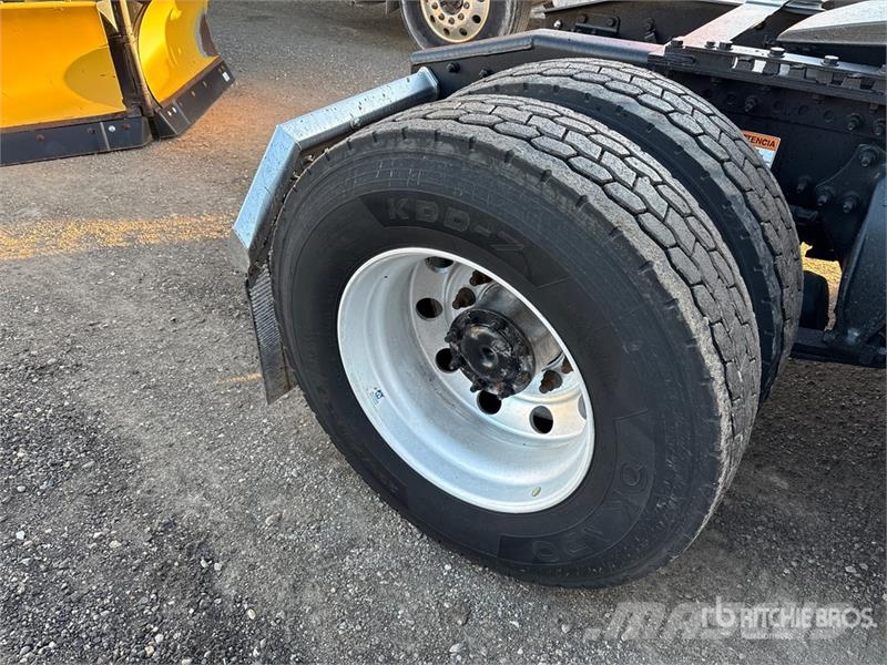 Freightliner Cascadia 126 Trekkers