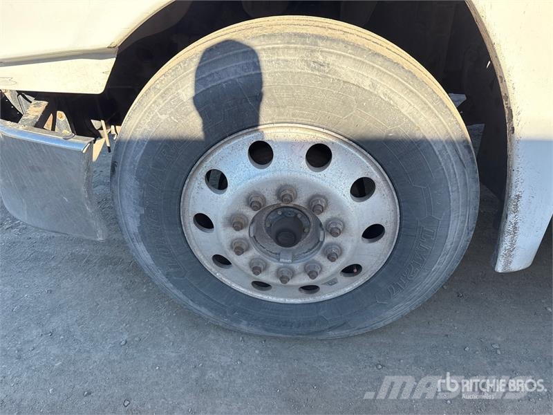 Freightliner Cascadia 125 وحدات الجر