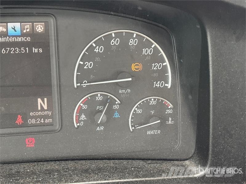 Freightliner Cascadia 126 Naudoti vilkikai