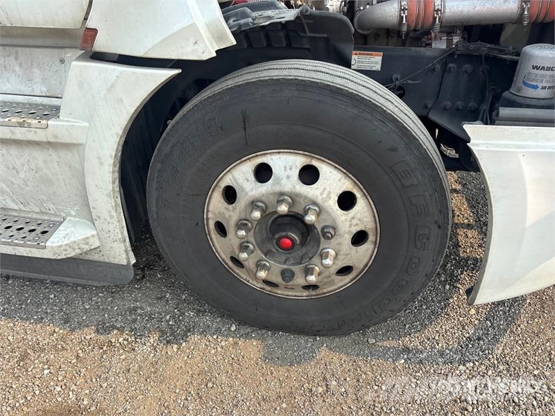 Freightliner Cascadia 126 Tractores (camiões)