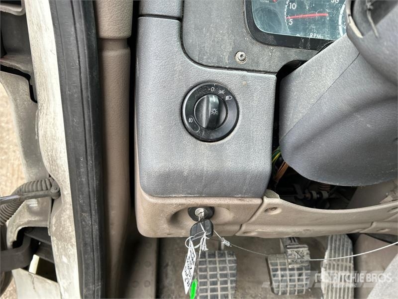 Freightliner Cascadia 125 Vetopöytäautot