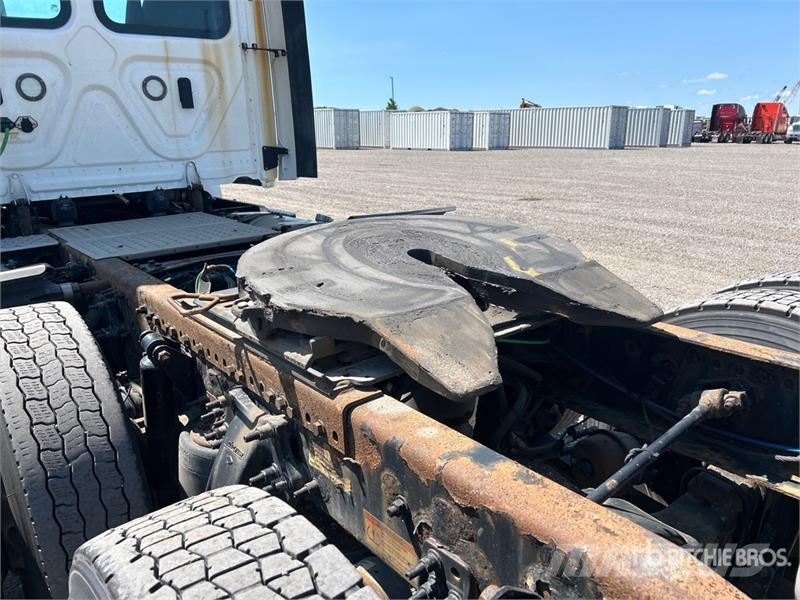 Freightliner Cascadia 126 Tractor Units