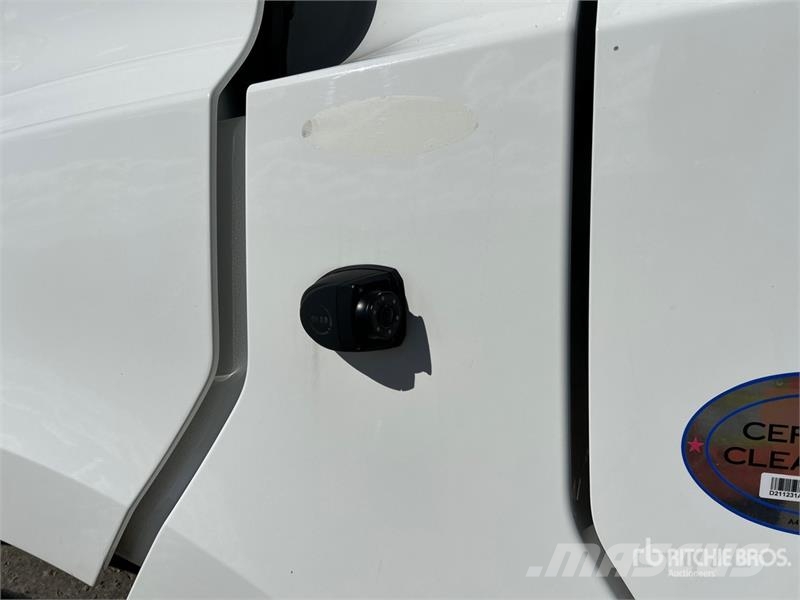 Freightliner Cascadia 126 وحدات الجر