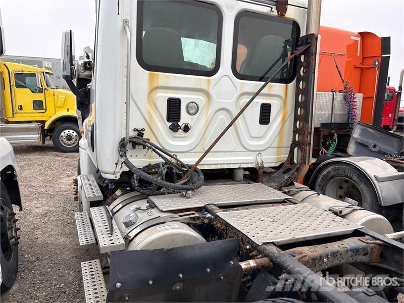 Freightliner Cascadia 125 Cabezas tractoras