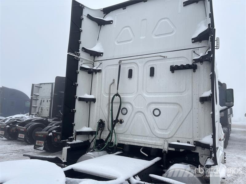 Freightliner Cascadia 126 Sattelzugmaschinen