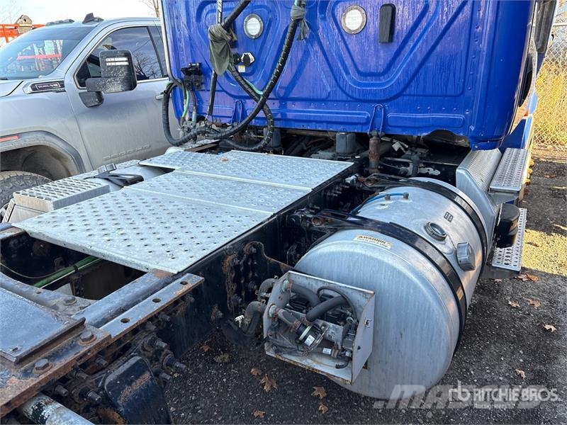 Freightliner Cascadia 126 Τράκτορες