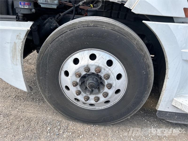 Freightliner Cascadia 126 Vetopöytäautot