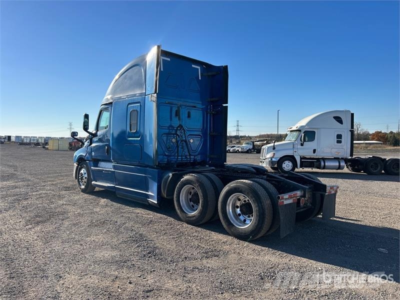 Freightliner Cascadia 126 Sattelzugmaschinen