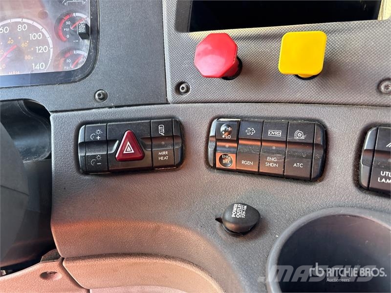 Freightliner Cascadia 125 Nyergesvontatók