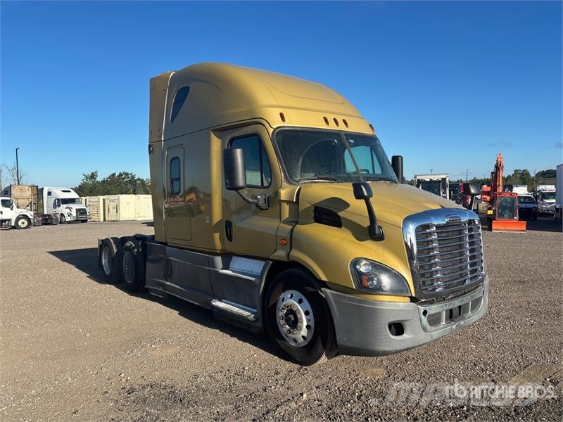 Freightliner Cascadia 113 Motrici e Trattori Stradali