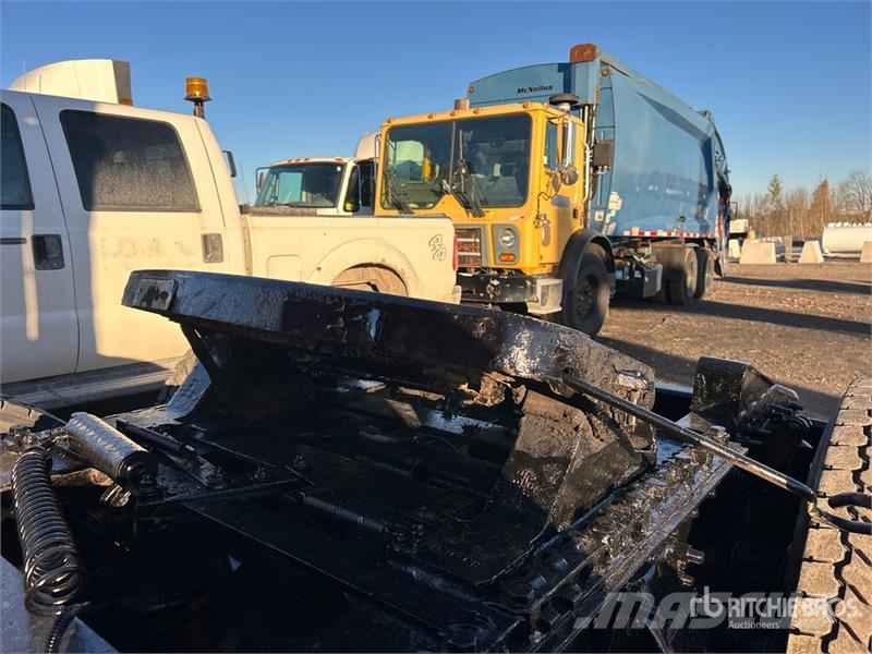Freightliner Cascadia 125 6x4 T/A Sleeper Truck Tractor Sattelzugmaschinen