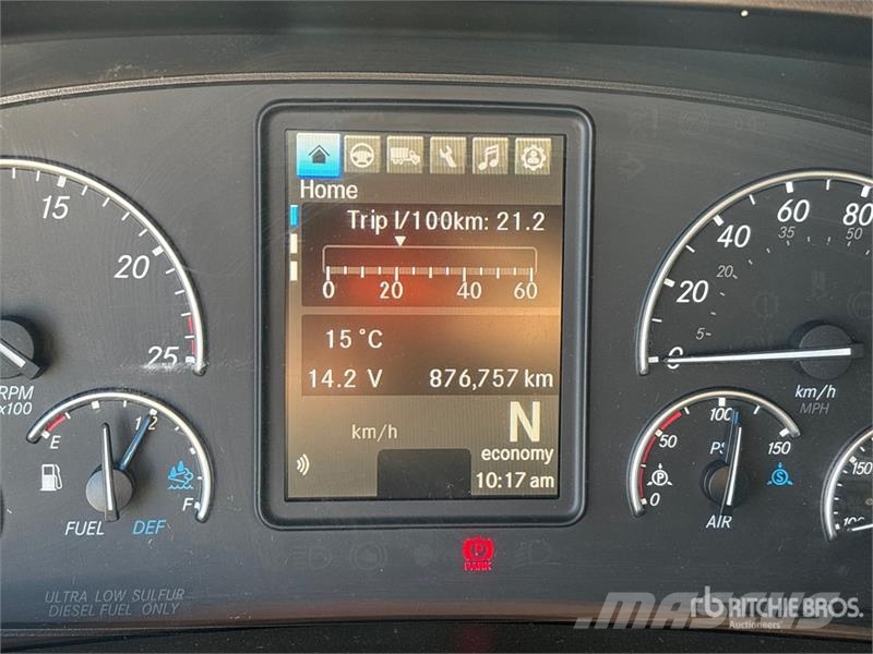 Freightliner Cascadia 126 Тягачі