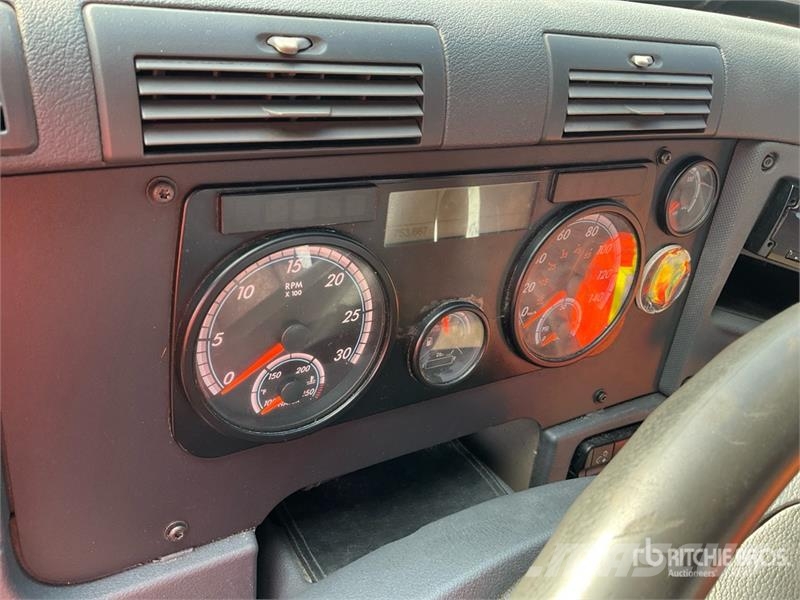 Freightliner Cascadia 125 Седельные тягачи