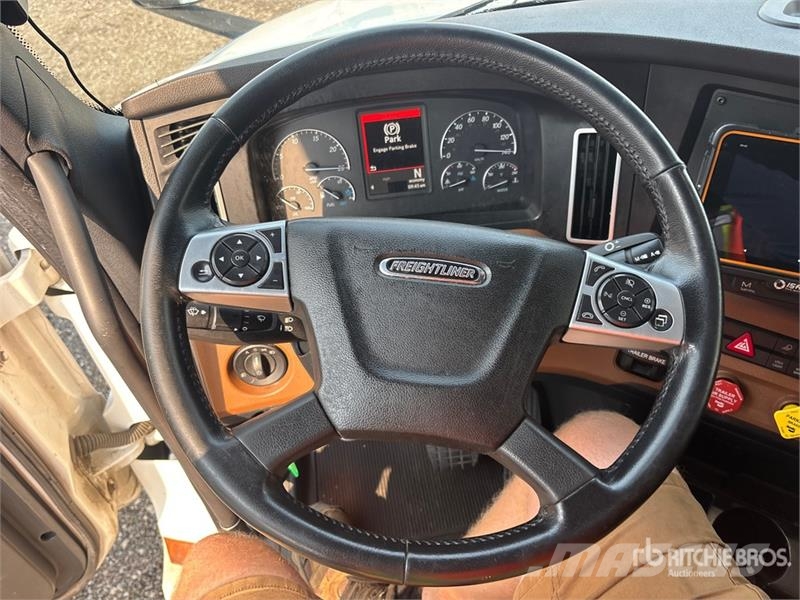 Freightliner Cascadia 126 Tractores (camiões)