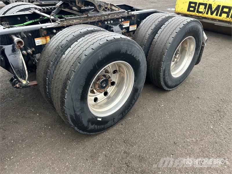 Freightliner Cascadia 126 Nyergesvontatók