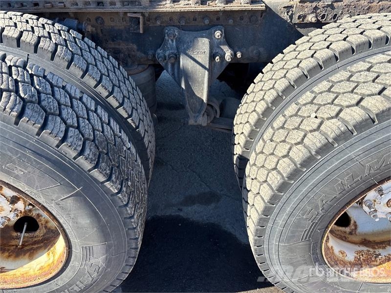 Freightliner Cascadia 125 وحدات الجر