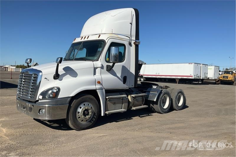 Freightliner Cascadia 125 وحدات الجر