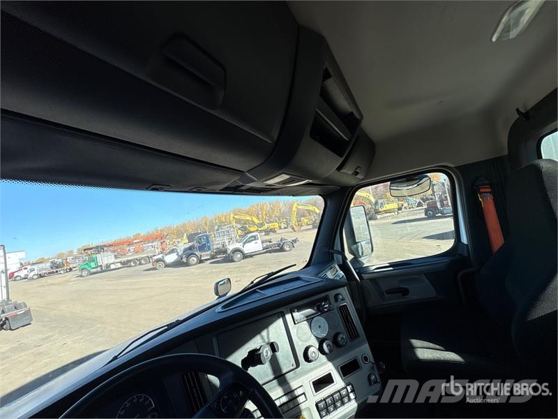 Freightliner Cascadia 126 Sattelzugmaschinen
