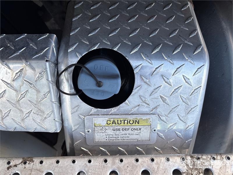 Freightliner Cascadia 113 وحدات الجر