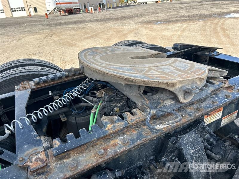 Freightliner Cascadia 126 وحدات الجر