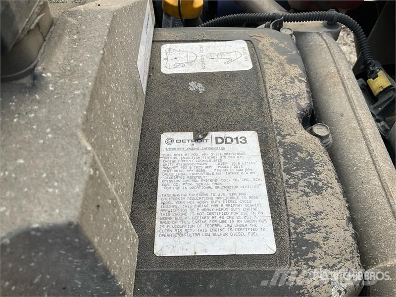 Freightliner Cascadia 126 Vetopöytäautot