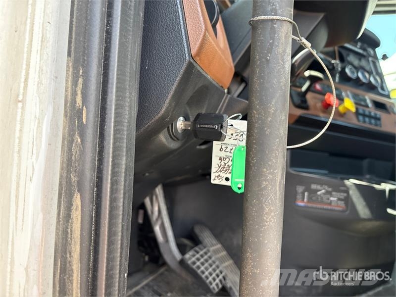 Freightliner Cascadia 126 Tractores (camiões)
