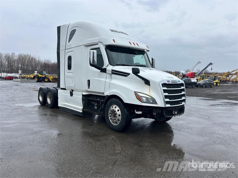 Freightliner Cascadia 126 Nyergesvontatók