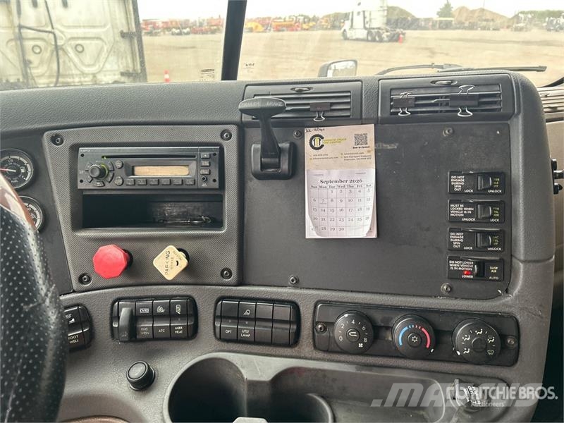 Freightliner Cascadia 125 曳引機組件