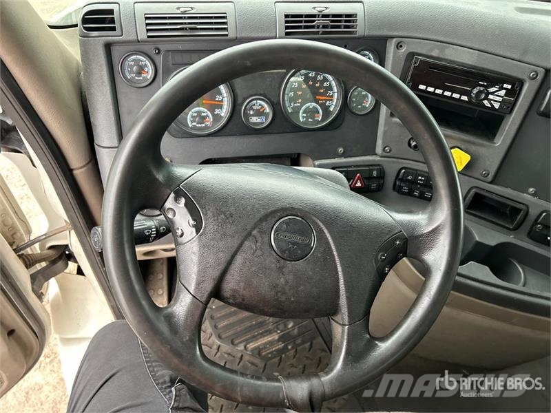 Freightliner Cascadia 113 Sattelzugmaschinen