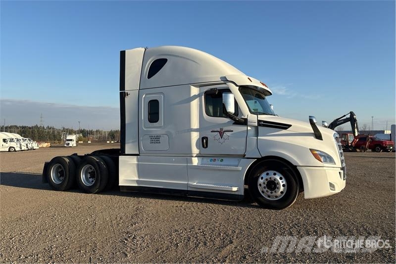 Freightliner Cascadia 126 6x4 T/A Sleeper Truck Tractor Tracteur routier