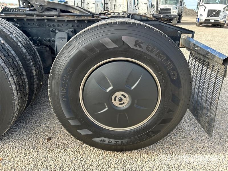 Freightliner Cascadia 126 Cavalos mecânicos