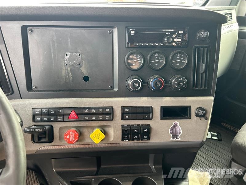 Freightliner Cascadia 116 Тягачі
