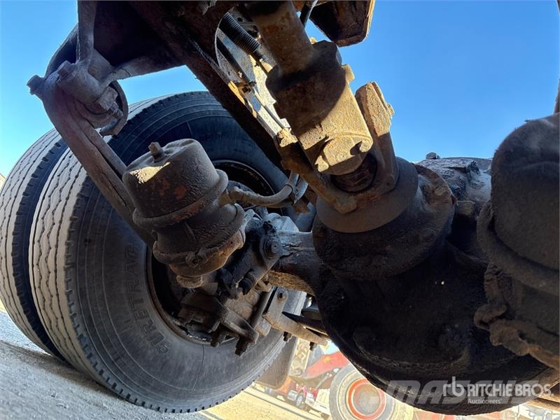Freightliner Cascadia 125 وحدات الجر