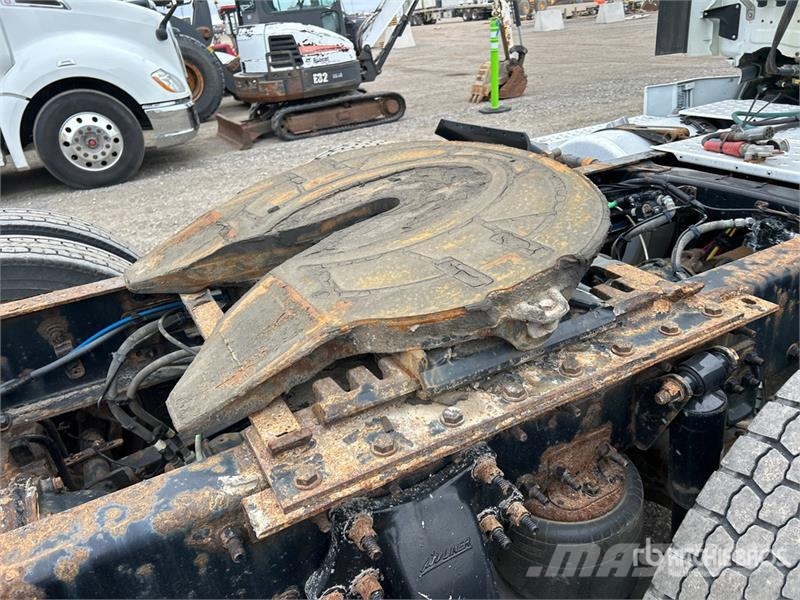 Freightliner Cascadia 125 Седельные тягачи