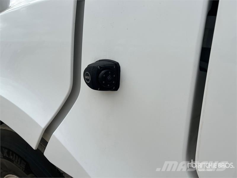 Freightliner Cascadia 126 وحدات الجر