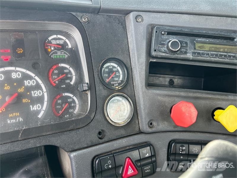 Freightliner Cascadia 125 وحدات الجر