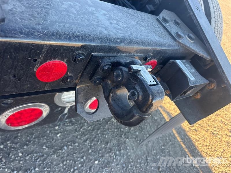 Freightliner Cascadia 126 وحدات الجر