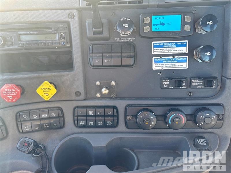 Freightliner Cascadia 125 Naudoti vilkikai